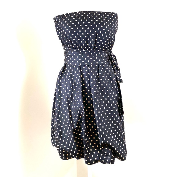 BCBG Dresses & Skirts - BCBG MaxAzria Polka Dot Strapless Dress M EUC